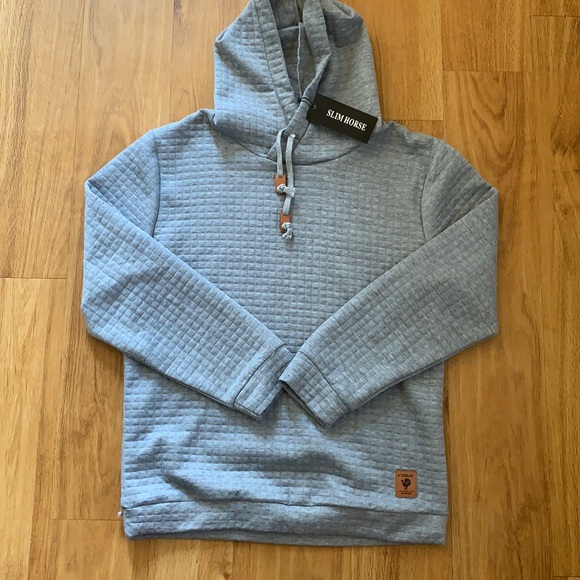 Vogue Other - Vogue Pullover Hoodie • M or L